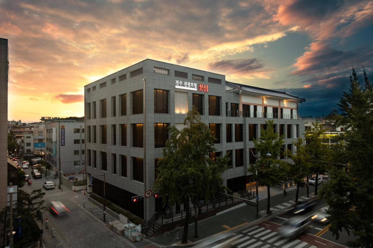 Jeonju Tourist Hotel Kkotsim Exteriör bild