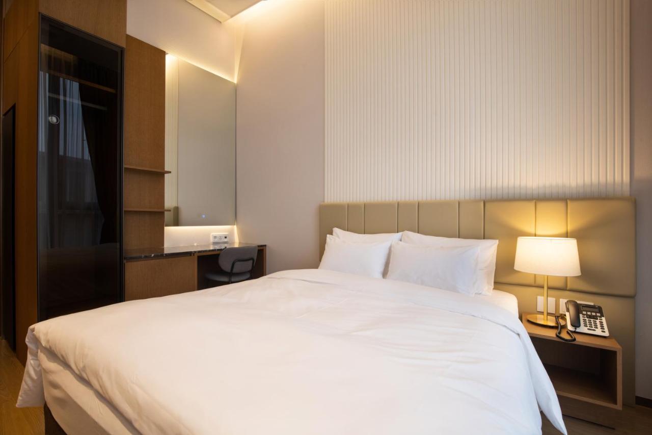 Jeonju Tourist Hotel Kkotsim Exteriör bild
