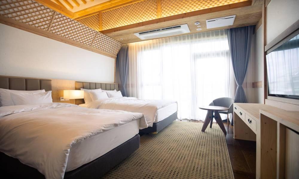 Jeonju Tourist Hotel Kkotsim Exteriör bild